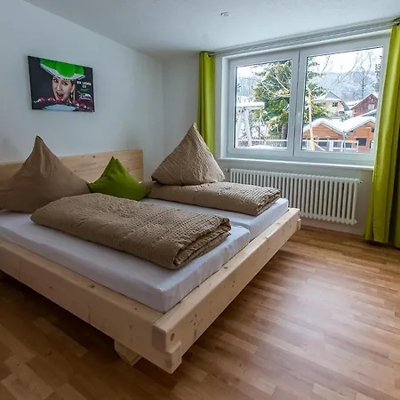 Zum Gscheiten Beck Mit Garten